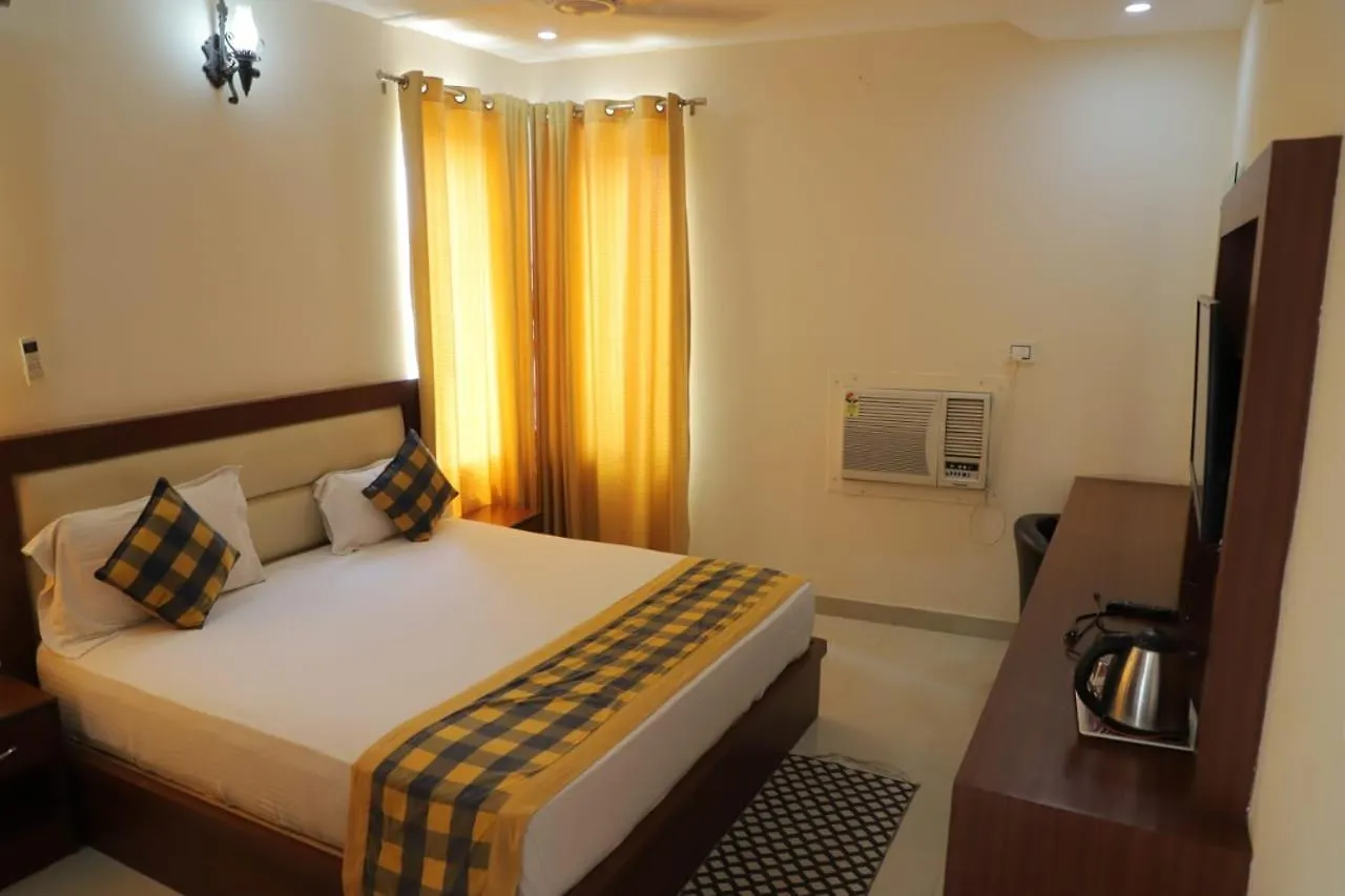 Hotel Taj Village - Taj Mahal Distance Only 700 Meter Agra  2*, Agra (Uttar Pradesh)