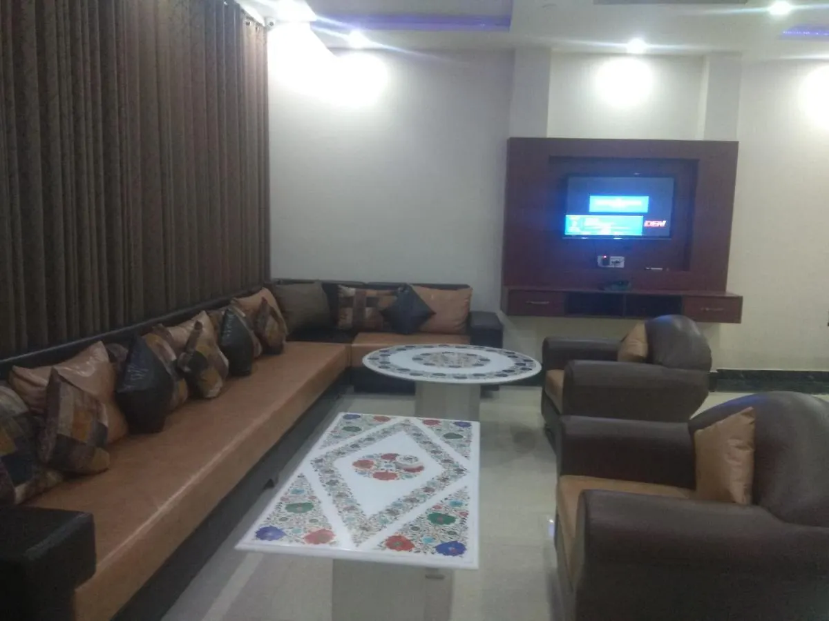 Bed & Breakfast Hotel Taj Village - Taj Mahal Distance Only 700 Meter Agra