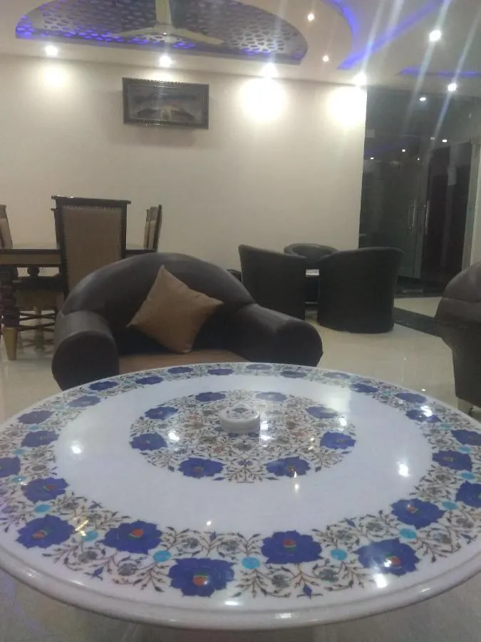 Bed & Breakfast Hotel Taj Village - Taj Mahal Distance Only 700 Meter Agra