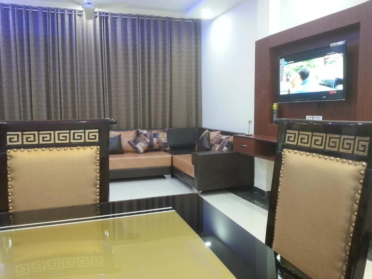 Hotel Taj Village - Taj Mahal Distance Only 700 Meter Agra  2*, Agra (Uttar Pradesh)