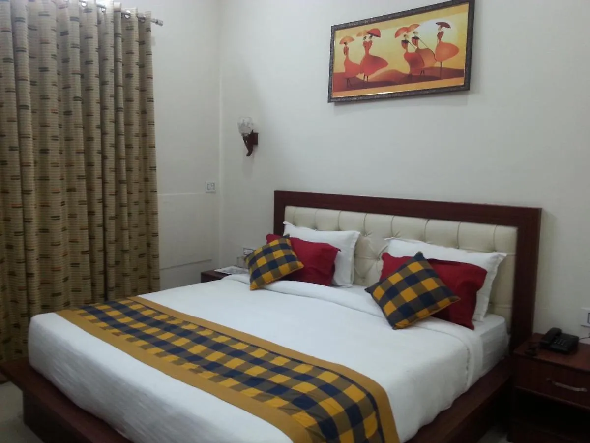 Hotel Taj Village - Taj Mahal Distance Only 700 Meter Agra  Bed & Breakfast Agra (Uttar Pradesh)